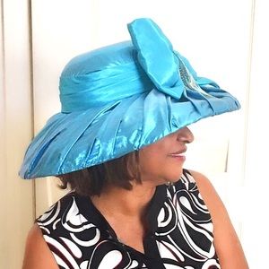 Vintage Whittall & Shon Kentucky Derby Hat